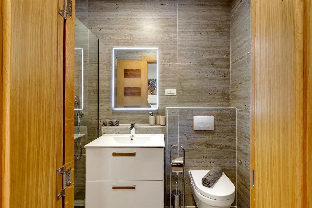 Villa Zara Dramalj 0*,  Croatia